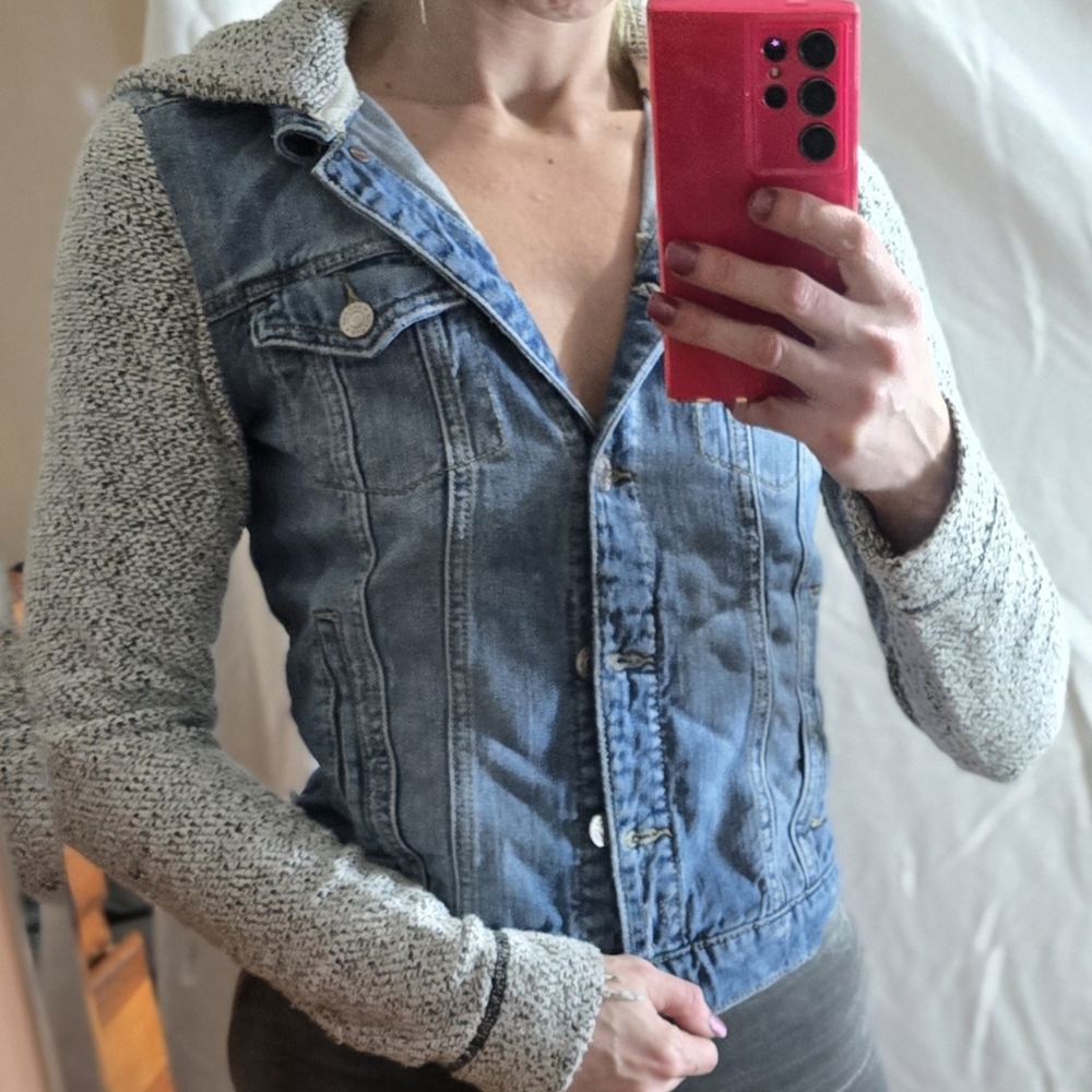 Garage Hooded Medium Wash Blue And Gray Denim Jacket Size Xsmall